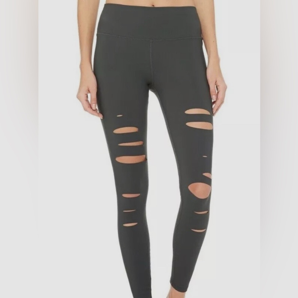 Alo Ripped Warrior grey leggings